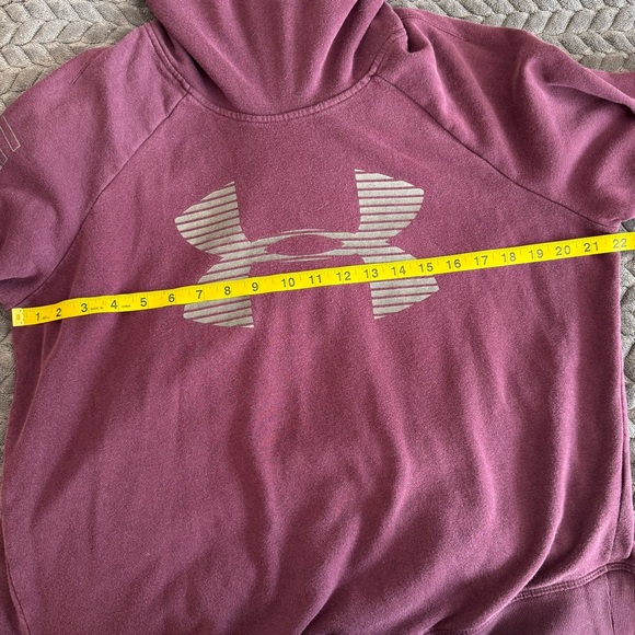 Under Armour Maroon Hoodie - Picture 5 of 5